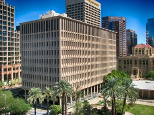 buildings in downtown phoenix